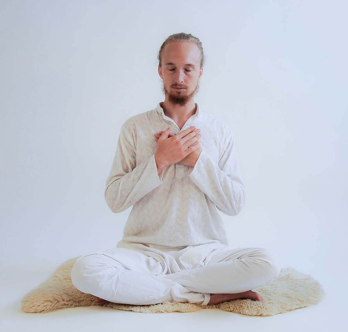 Kundalini Yoga for balancing the Pineal, Pituitary and Hypothalamus ...