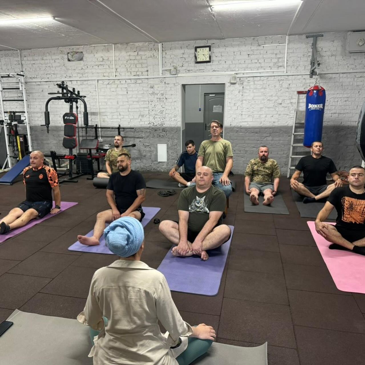 Kundalini yoga – therapy for military in Ukraine